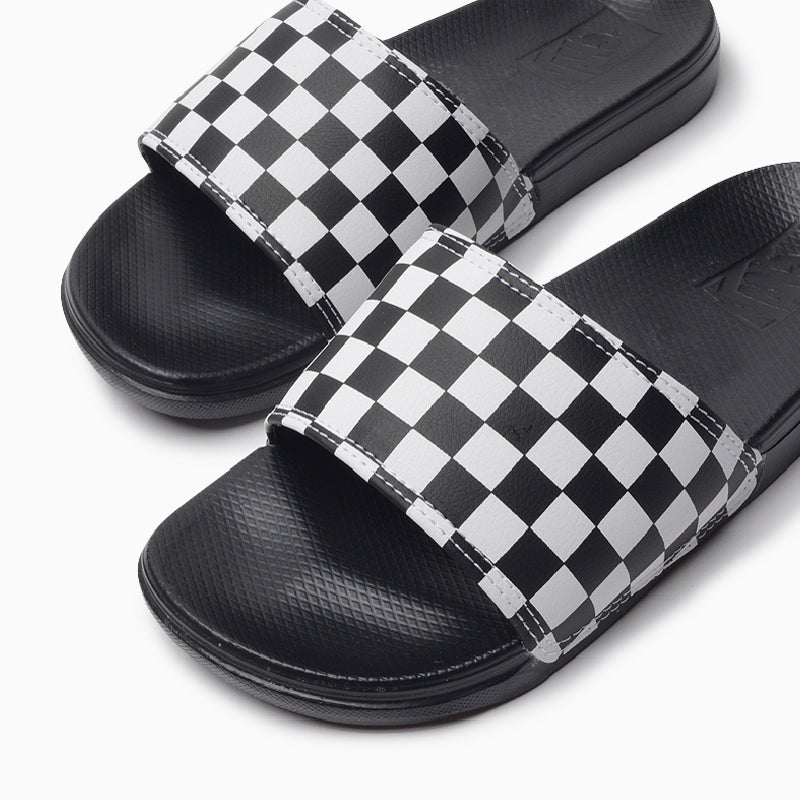Marca:
                    
                        
                            Vans
                        
                    
            
                    Ojota   Vans  Checker M La Costa Slide-On