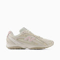 Marca:
                    
                        
                            New Balance
                        
                    
            
                    Zapatillas   New Balance  Beige 204 U