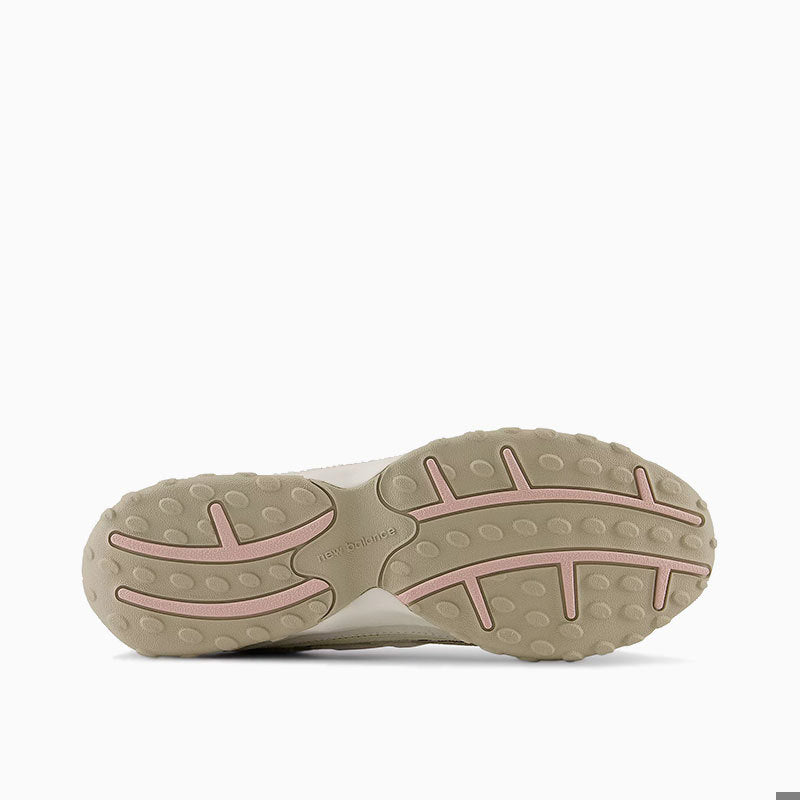 Marca:
                    
                        
                            New Balance
                        
                    
            
                    Zapatillas   New Balance  Beige 204 U