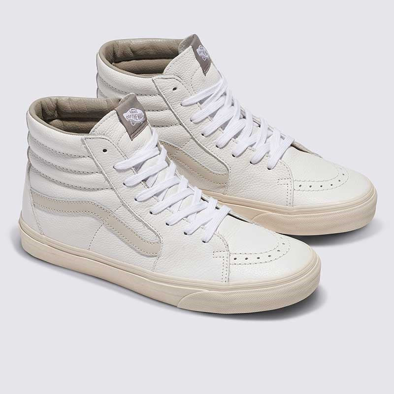 Marca:
                    
                        
                            Vans
                        
                    
            
                    Zapatillas   Vans  Blanco U SK8-HI