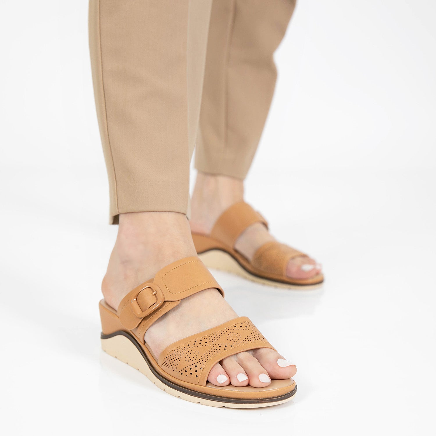 CHINELA LUREA CAMEL